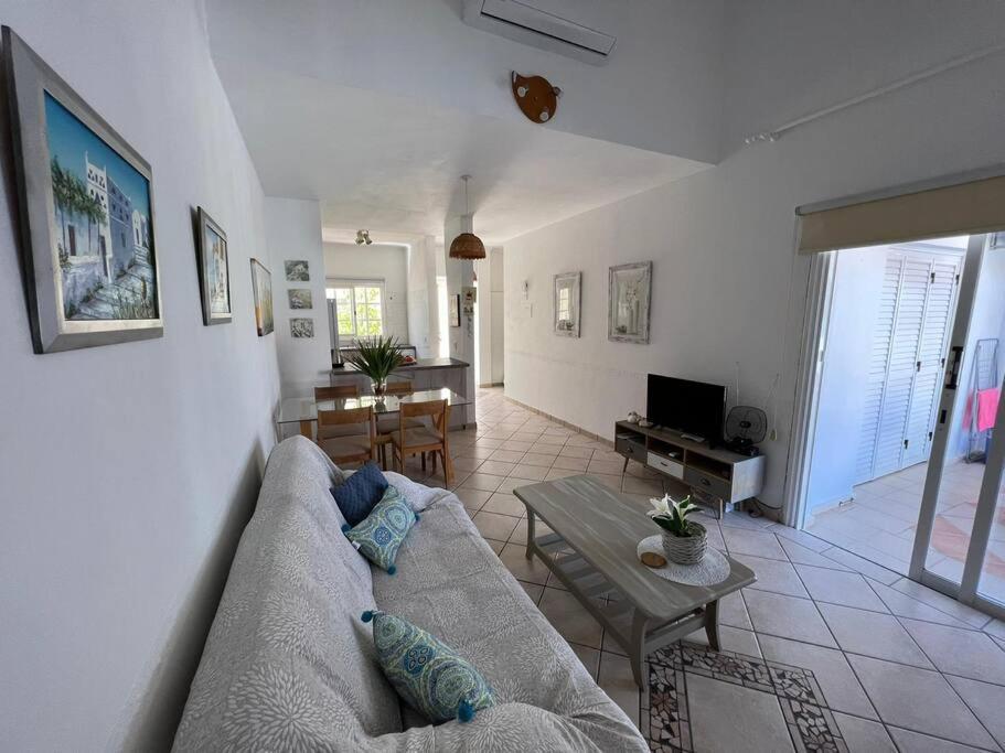 The Best Prime Location Lovely 1 Bedroom Apartment Paphos Exterior foto